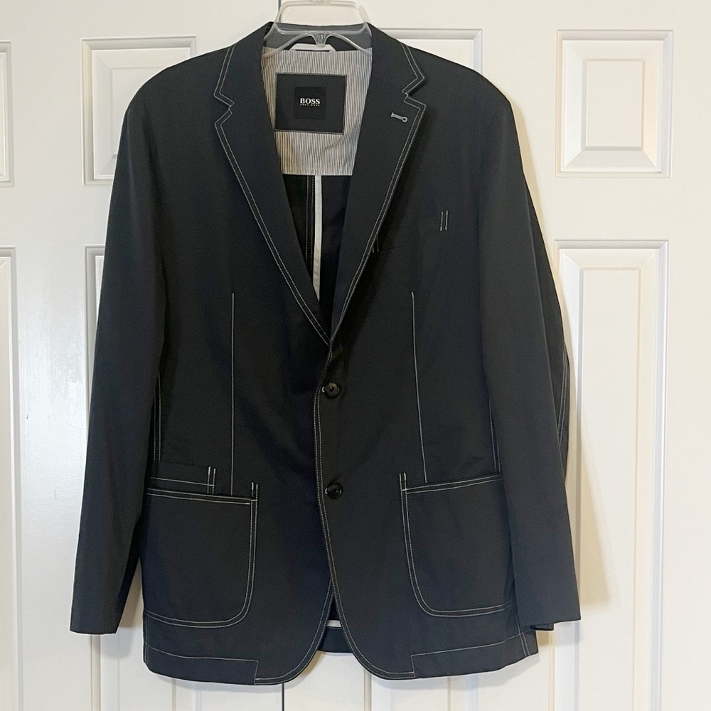 BOSS by Hugo Boss Charcoal Gray 2 button Blazer with White Stitching. Size 44R - Picture 15 of 15